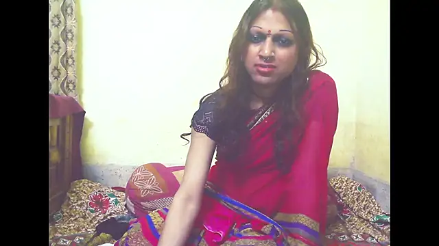 Snapshot of MmmMonikaBabie chatting on March 9, 9:25 pm MmmMonikaBabie online show from March 9, 9:25 pm