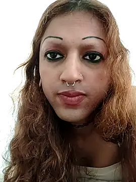 Snapshot of MmmMonikaBabie chatting on September 10, 8:36 am MmmMonikaBabie online show from September 10, 8:36 am