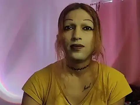 MmmMonikaBabie online show from April 6, 11:00 am