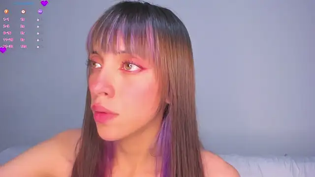 Snapshot of MiaGoth_ chatting on November 13, 9:03 pm MiaGoth online show from November 13, 9:03 pm