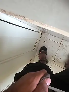 yourboy2000   online show from September 27, 10:31 am