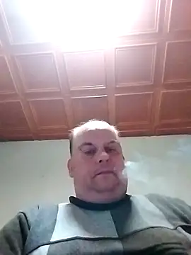 bigi441980 online show from September 22, 5:09 am