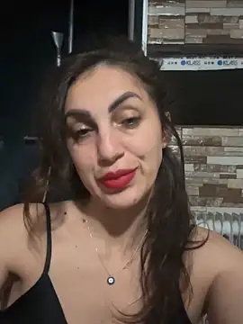 EmaSkyes online show from November 23, 7:24 pm