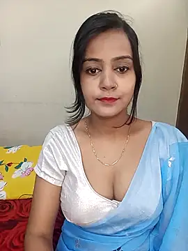 Snapshot of Miss-Riyasingh chatting on November 5, 6:13 am Miss-Riyasingh online show from November 5, 6:13 am