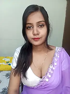 Snapshot of Miss-Riyasingh chatting on November 13, 5:23 pm Miss-Riyasingh online show from November 13, 5:23 pm
