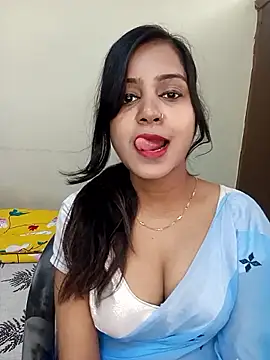 Snapshot of Miss-Riyasingh chatting on January 12, 5:56 am Miss-Riyasingh online show from January 12, 5:56 am