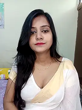 Snapshot of Miss-Riyasingh chatting on January 18, 5:22 am Miss-Riyasingh online show from January 18, 5:22 am