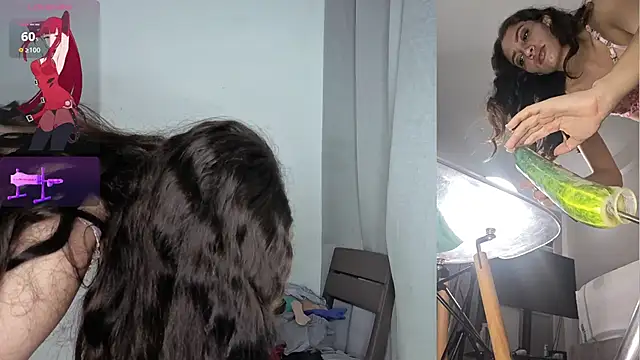 Snapshot of aurelialux chatting on December 19, 9:00 pm aurelialux online show from December 19, 9:00 pm