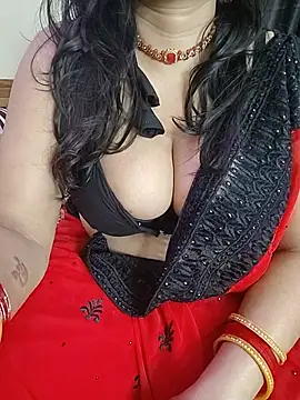 Snapshot of kaamuk_shweta chatting on June 25, 7:02 am kaamuk shweta online show from June 25, 7:02 am