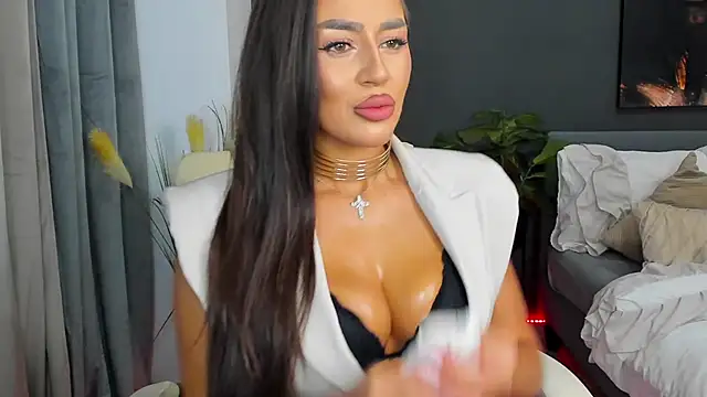 Snapshot of Sonia__Rey chatting on October 3, 10:07 pm Sonia  Rey online show from October 3, 10:07 pm
