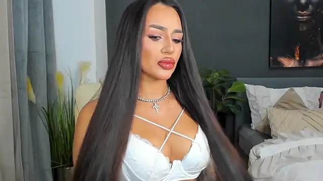 Snapshot of Sonia__Rey chatting on October 16, 2:40 pm Sonia  Rey online show from October 16, 2:40 pm