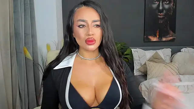 Snapshot of Sonia__Rey chatting on October 23, 3:33 pm Sonia  Rey online show from October 23, 3:33 pm