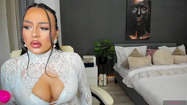 Sonia  Rey online show from May 1, 6:12 pm