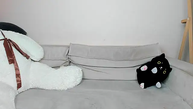 Snapshot of daeneryy chatting on March 14, 1:48 am daeneryy online show from March 14, 1:48 am