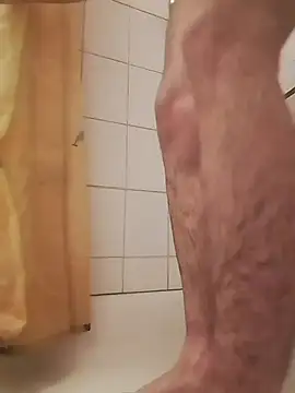 krissraw online show from March 7, 6:27 pm