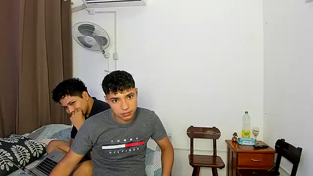 jonmaykolrose online show from February 10, 2:19 am