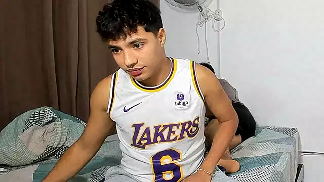 jonmaykolrose online show from March 15, 5:52 am