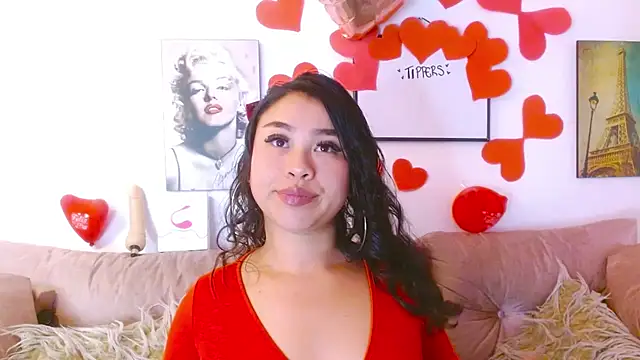 Snapshot of hinataleecs chatting on February 25, 5:04 pm hinataleecs online show from February 25, 5:04 pm