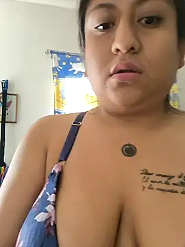 EmpaticBolillo online show from December 16, 3:06 pm