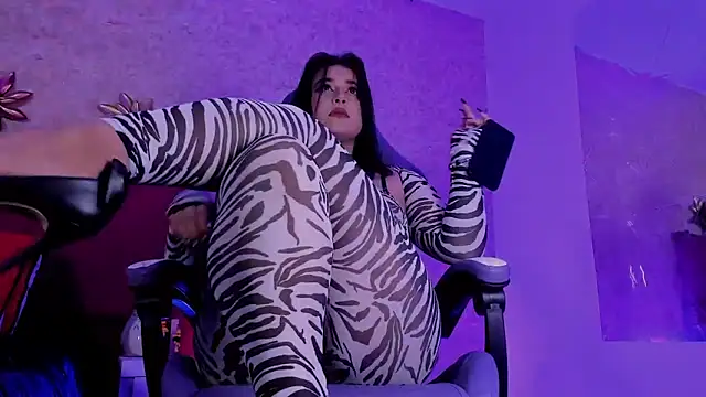 LorenaStevens online show from October 8, 1:20 pm