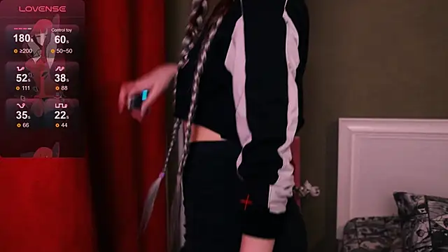 Snapshot of Kimiko__ chatting on November 29, 9:07 pm Kimiko online show from November 29, 9:07 pm