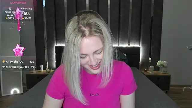  Sarah Soul  online show from February 9, 3:43 am