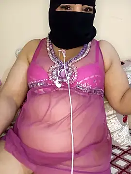 MerriamxHot online show from March 18, 9:21 pm