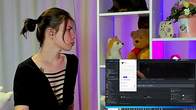 Snapshot of callmetori chatting on December 3, 1:54 pm callmetori online show from December 3, 1:54 pm