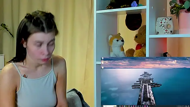 Snapshot of callmetori chatting on December 20, 8:01 pm callmetori online show from December 20, 8:01 pm