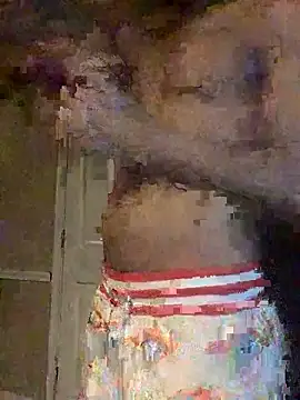 Snapshot of yosparky chatting on December 15, 11:31 pm yosparky online show from December 15, 11:31 pm