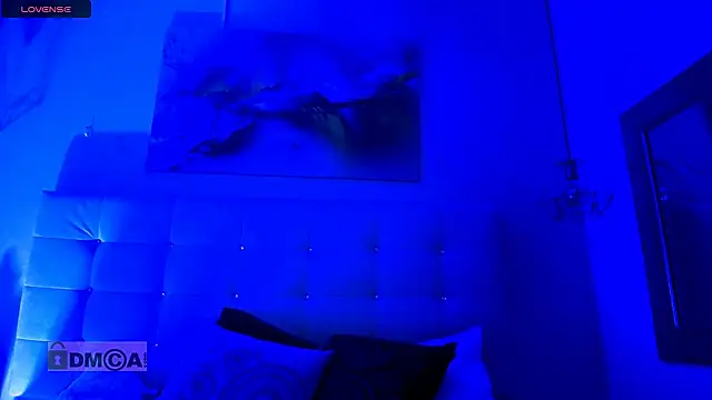 Snapshot of ASHLIE_DIXON1 chatting on January 28, 12:05 am ASHLIE DIXON1 online show from January 28, 12:05 am