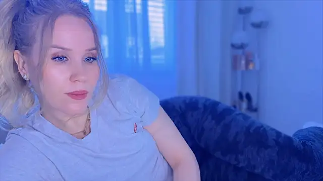 Snapshot of Myassistant chatting on February 7, 4:35 pm Myassistant online show from February 7, 4:35 pm