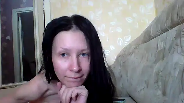 Snapshot of Starry_Siren chatting on June 21, 11:13 am Starry Siren online show from June 21, 11:13 am