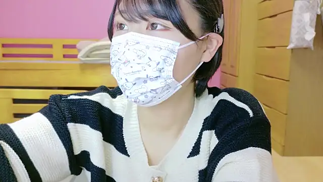 Snapshot of _usya_2525 chatting on January 6, 3:29 pm usya 2525 online show from January 6, 3:29 pm