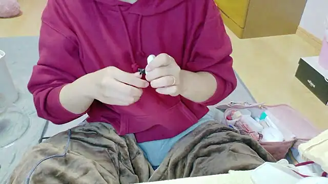 Snapshot of _usya_2525 chatting on December 2, 4:13 pm usya 2525 online show from December 2, 4:13 pm