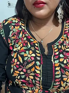 Ayesha mahi online show from September 11, 8:14 am