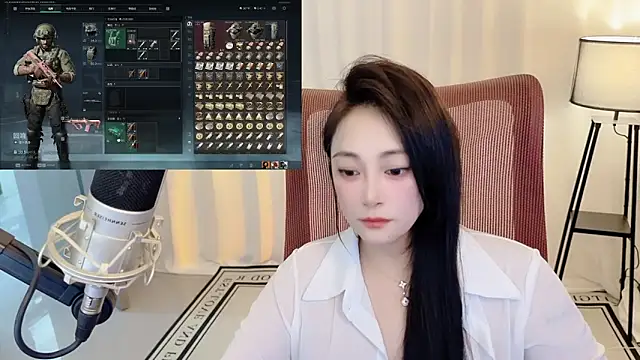 Snapshot of Daisy-77 chatting on June 17, 1:34 pm Daisy-77 online show from June 17, 1:34 pm