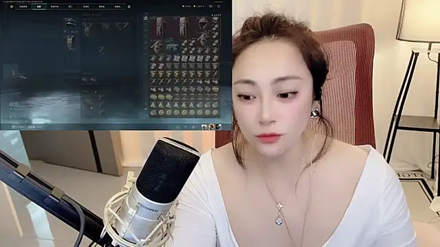 Snapshot of Daisy-77 chatting on June 19, 1:04 pm Daisy-77 online show from June 19, 1:04 pm