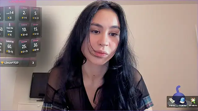 Snapshot of Mile_Madeline chatting on January 7, 8:56 am Mile Madeline online show from January 7, 8:56 am