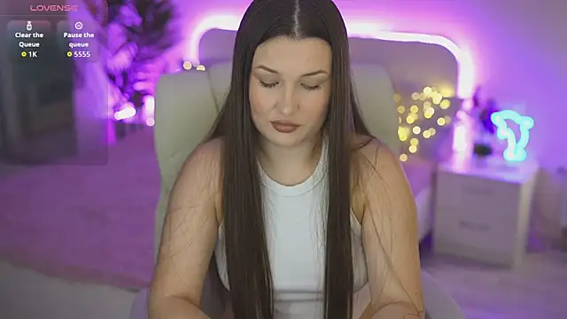 OneLaya online show from September 14, 1:54 pm