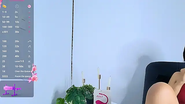 Snapshot of Alba_Olimpo chatting on November 20, 12:05 pm Alba Olimpo online show from November 20, 12:05 pm