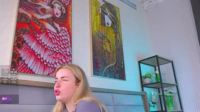 LiliBanger online show from June 29, 4:19 am