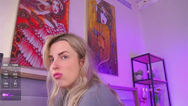 LiliBanger online show from July 27, 4:30 am