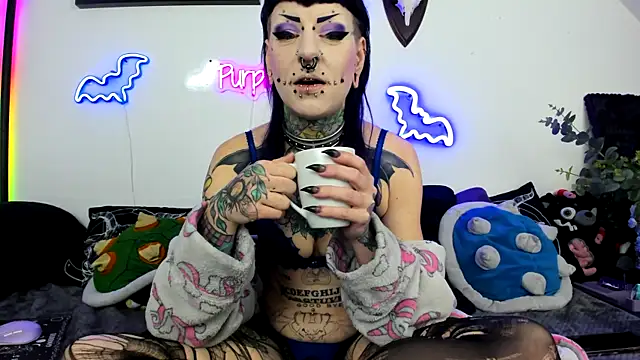 Purple Coffin666 online show from April 29, 9:02 am