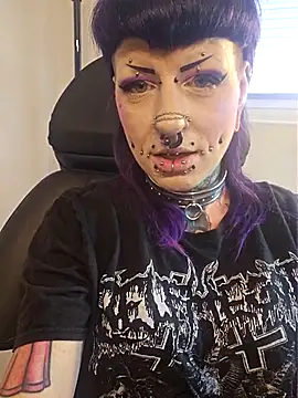Snapshot of Purple_Coffin666 chatting on July 9, 1:59 pm Purple Coffin666 online show from July 9, 1:59 pm