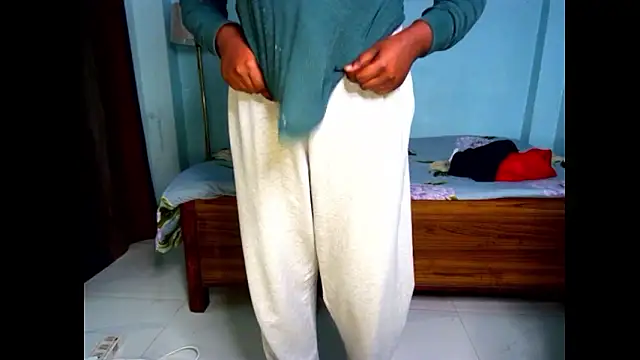 expression queen online show from February 3, 3:17 pm