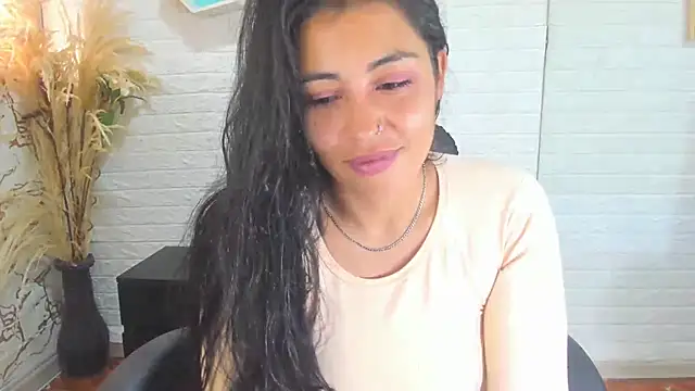 Snapshot of Aisha_09 chatting on March 4, 2:21 pm Aisha 09 online show from March 4, 2:21 pm