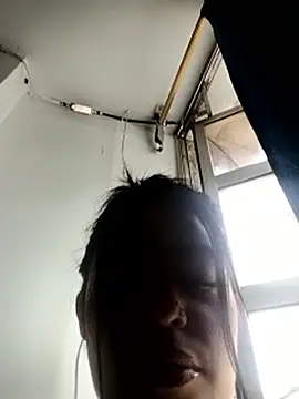 Snapshot of Aisha_09 chatting on April 8, 3:34 pm Aisha 09 online show from April 8, 3:34 pm