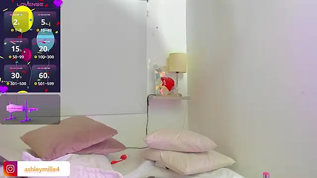  ashleymiller online show from March 11, 2:21 am