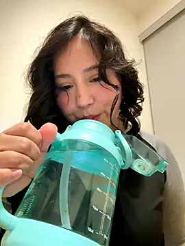 kittyfresita online show from October 12, 12:20 am